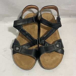 TAOS | Black Leather Strappy Sandals Size 6